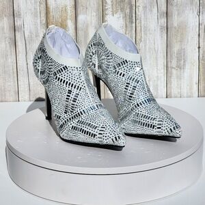 NEW - Thalia Sodi Women's Karmen Ankle Booties